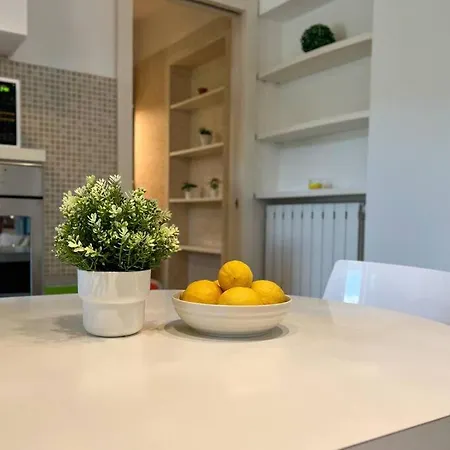 Casa L'oleandro Apartmán Tirrenia